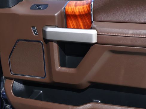 Used 2020 Ford F150 King Ranch w/ Equipment Group 601A Luxury AWD/4WD image 20