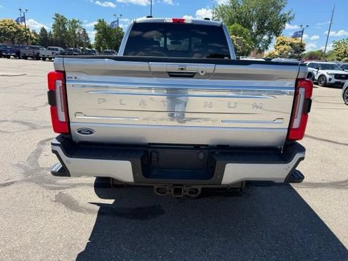 Used 2023 Ford F350 Platinum AWD/4WD image 9