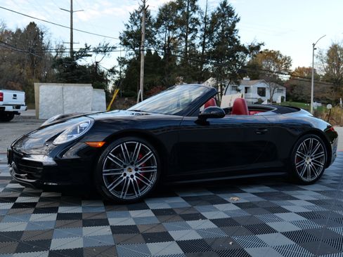 Used 2015 Porsche 911 Carrera 4S image 69