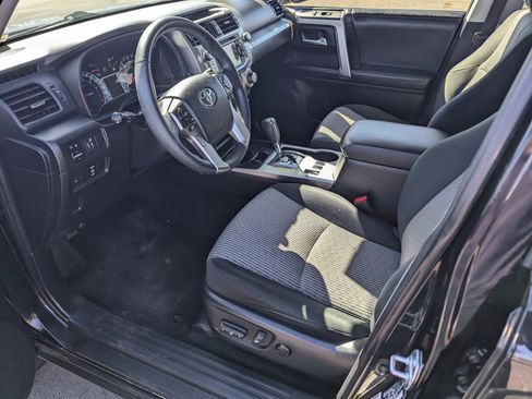 Used 2019 Toyota 4Runner SR5 image 9