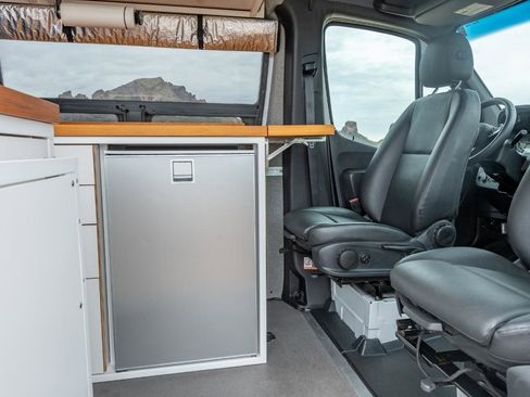 Used 2019 Mercedes-Benz Sprinter 4x4 144 image 31