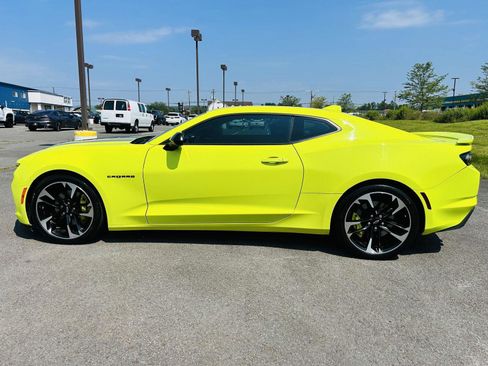 Used 2021 Chevrolet Camaro SS image 4