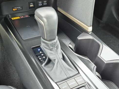 Certified 2026 Toyota Camry Hybrid w/ Convenience Package AWD/4WD image 16