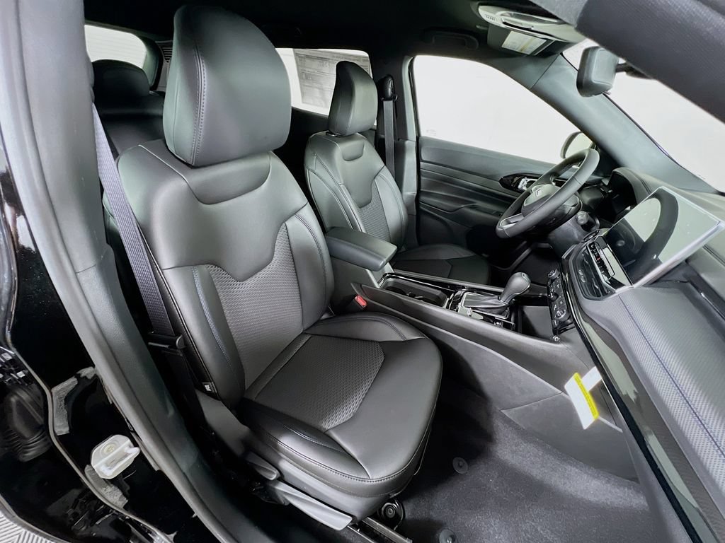 New 2026 Jeep Compass Latitude AWD/4WD image 27