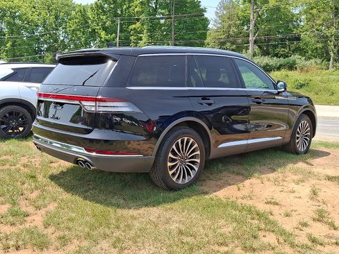 Used 2020 Lincoln Aviator Reserve w/ Elements Package Plus AWD/4WD image 6
