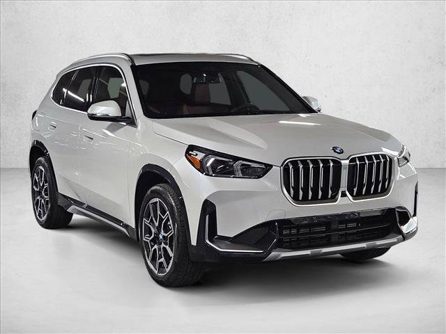 Used 2026 BMW X1 xDrive28i w/ Technology Package AWD/4WD image 3