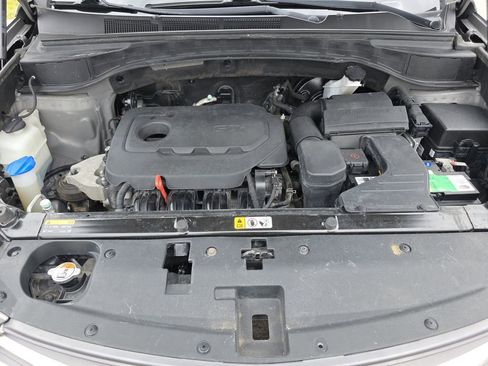 Used 2017 Hyundai Santa Fe Sport AWD/4WD image 29