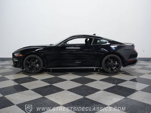 Used 2021 Ford Mustang GT w/ Black Accent Package RWD image 2