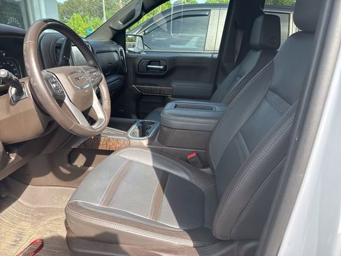 Used 2021 GMC Sierra 1500 Denali w/ Denali Ultimate Package AWD/4WD image 3
