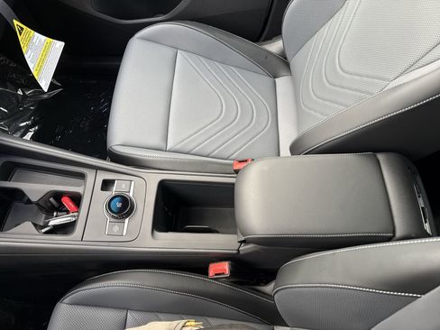 New 2026 Volkswagen Tiguan SE image 19