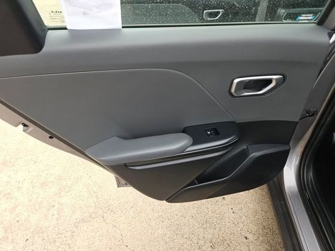 Used 2025 Kia K4 FWD image 28