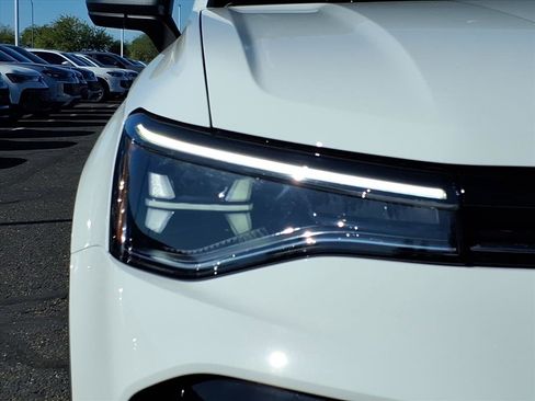 New 2026 Volkswagen Taos S image 3