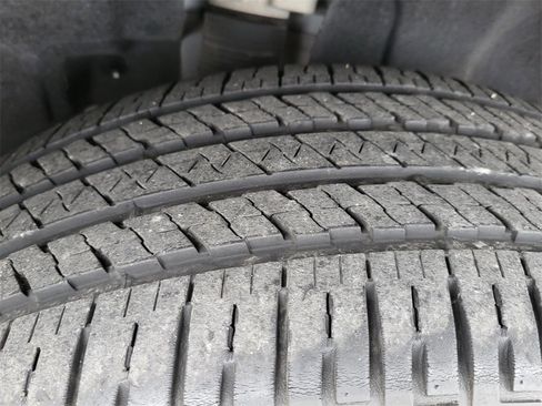 Used 2023 Jeep Grand Cherokee Altitude image 33