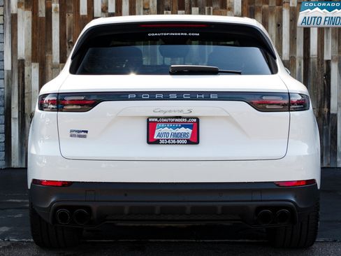 Used 2019 Porsche Cayenne S image 5