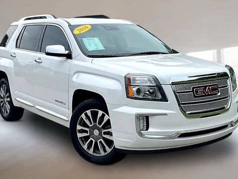Used 2016 GMC Terrain Denali AWD/4WD image 3