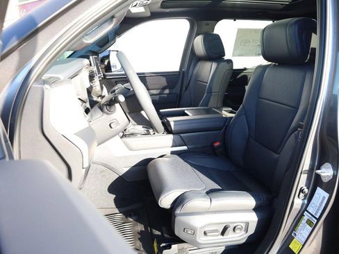 New 2026 Toyota Tundra Platinum image 8