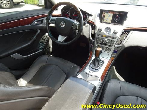 Used 2008 Cadillac CTS 3.6 AWD w/ Luxury Level Two Package image 9