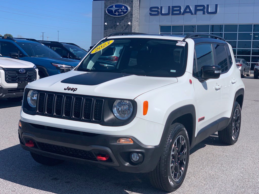 Used 2023 Jeep Renegade Trailhawk AWD/4WD image 5