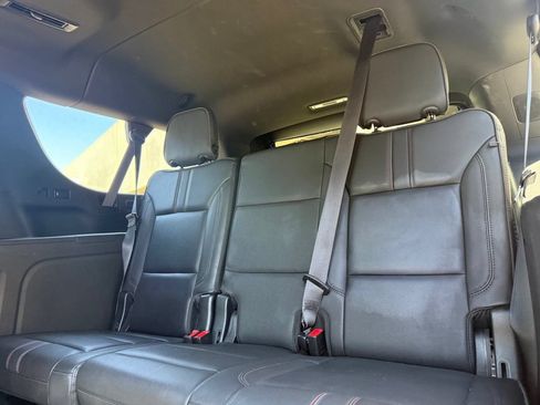 Used 2021 Chevrolet Suburban RST w/ Luxury Package AWD/4WD image 11