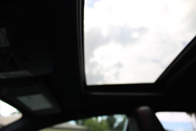 Used 2017 Toyota RAV4 SE FWD image 34