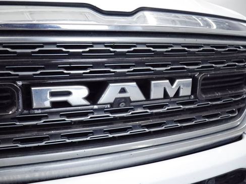 Used 2019 RAM 1500 Limited AWD/4WD image 10