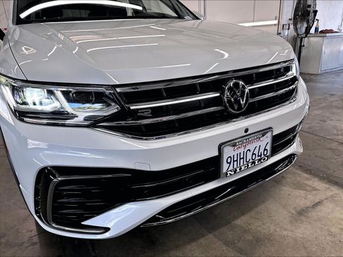 Used 2023 Volkswagen Tiguan SEL R-Line AWD/4WD image 36