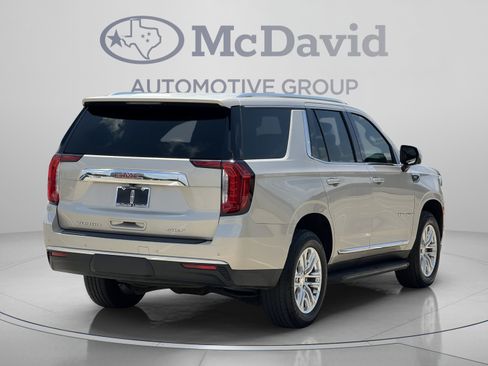 Used 2021 GMC Yukon SLT w/ SLT Premium Package RWD image 7