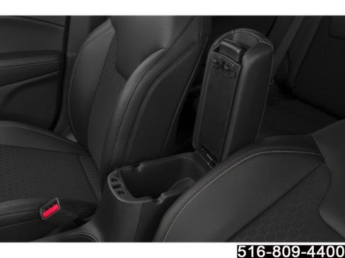 Used 2018 Jeep Compass Latitude AWD/4WD image 16