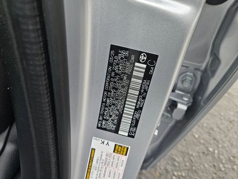 Used 2025 Toyota Prius LE image 23