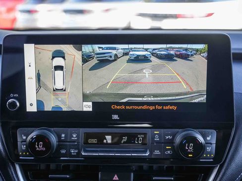 Used 2024 Toyota Grand Highlander AWD Hybrid image 24