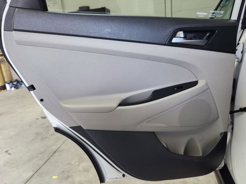 Used 2016 Hyundai Tucson SE w/ Option Group 02 image 48