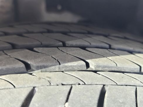 Used 2025 Toyota Camry LE image 24