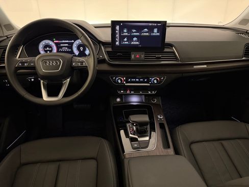 Used 2023 Audi Q5 2.0T Premium Plus w/ Premium Plus Package AWD/4WD image 29