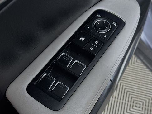 Used 2016 Lexus RX 350 AWD w/ Premium Package image 18