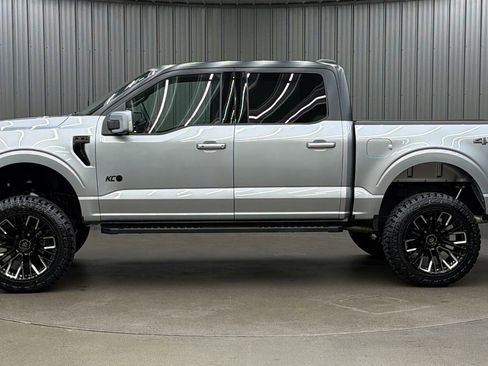 Used 2025 Ford F150 Lariat AWD/4WD image 2