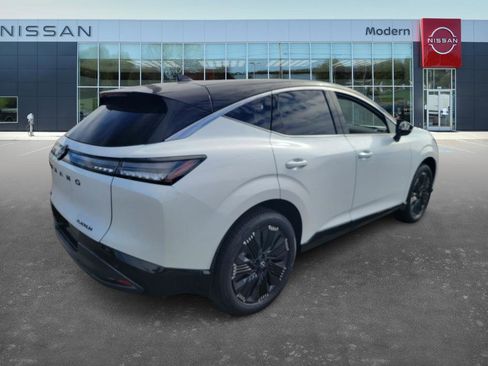 New 2026 Nissan Murano Platinum image 5