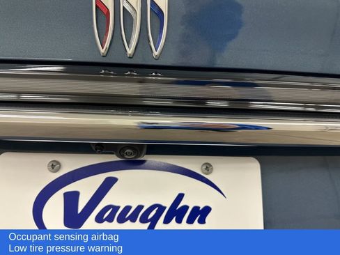 Used 2025 Buick Enclave Avenir w/ Super Cruise Package image 16