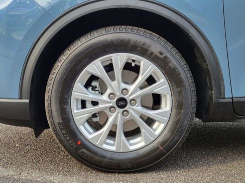 New 2026 Ford Escape Active image 9