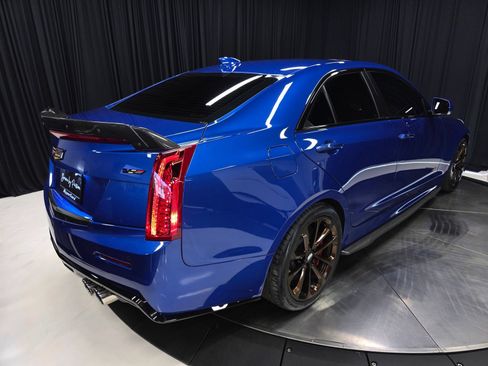 Used 2018 Cadillac ATS V w/ Luxury Package RWD image 60
