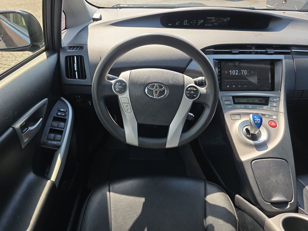 Used 2014 Toyota Prius Two FWD image 6