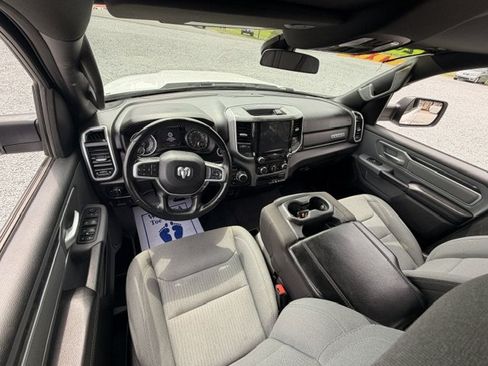 Used 2022 RAM 1500 Big Horn AWD/4WD image 11