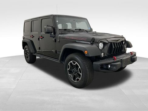 Used 2017 Jeep Wrangler Unlimited Rubicon AWD/4WD image 8