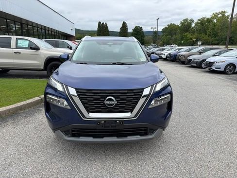 Used 2023 Nissan Rogue SV w/ SV Premium B Package AWD/4WD image 7