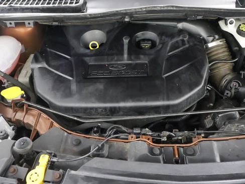 Used 2017 Ford Escape Titanium w/ Equipment Group 301A AWD/4WD image 21