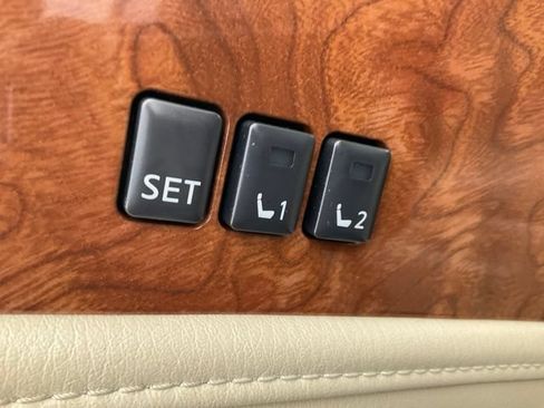 Used 2019 INFINITI QX80 Luxe w/ 22" Wheel Package AWD/4WD image 7