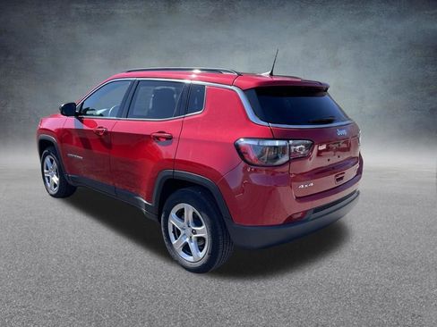 Used 2023 Jeep Compass Latitude w/ Sun and Sound Group image 7