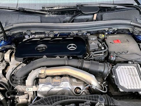 Used 2025 Mercedes-Benz GLA 250 GLA 250 image 32