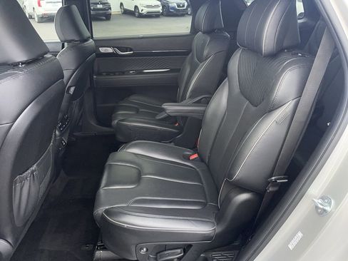 Used 2024 Hyundai Palisade Calligraphy image 26