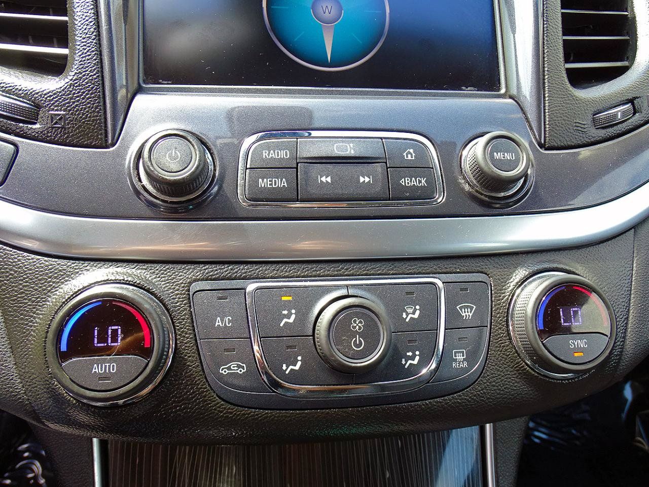 Used 2018 Chevrolet Impala LT FWD image 20