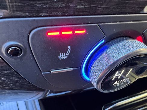 Used 2019 Audi Q7 3.0T Premium w/ Convenience Package image 24